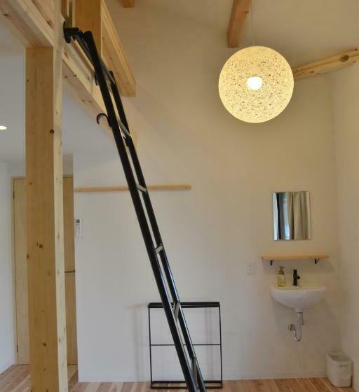 Номер Стандарт Четырехместный Совместный Санузел, Bed N Chill Shippoya 七宝屋