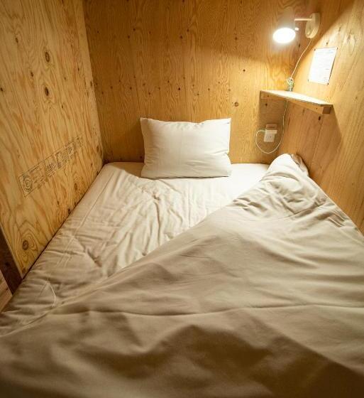 Номер Basic, Bed N Chill Shippoya 七宝屋