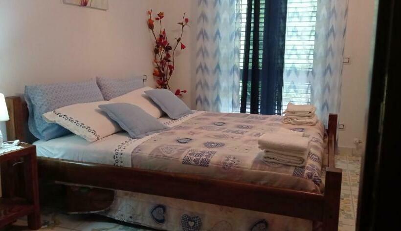 Номер Стандарт, B&b Ingrid E Claudia