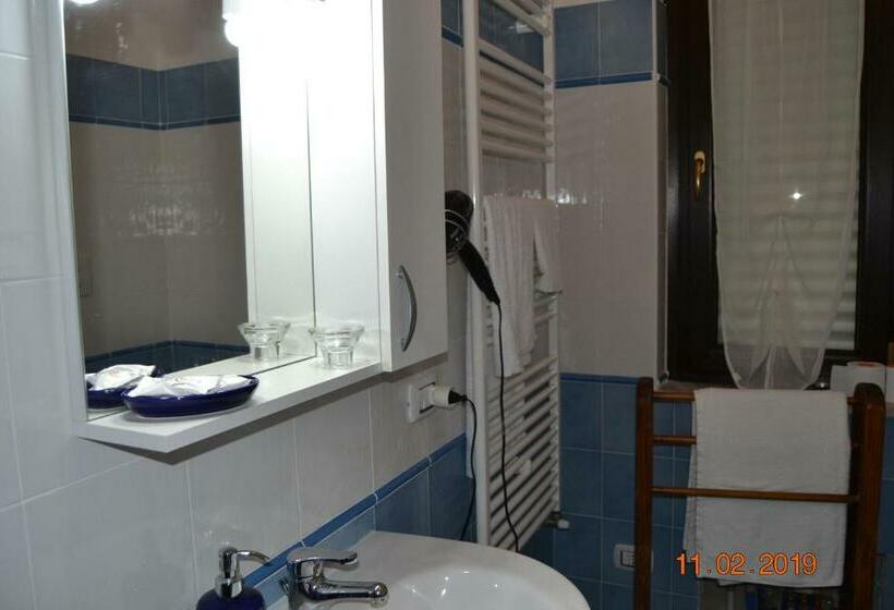 Номер Стандарт, B&b Ingrid E Claudia