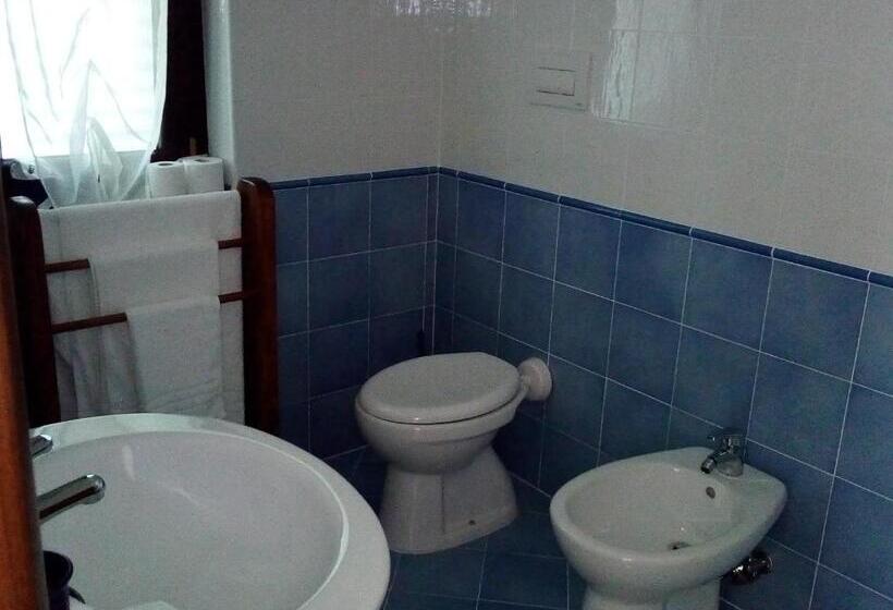 Номер Стандарт, B&b Ingrid E Claudia