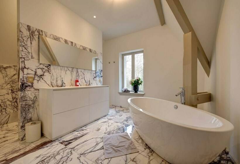 Апартаменты Deluxe 2 Спальни, Chateau Des Mussets