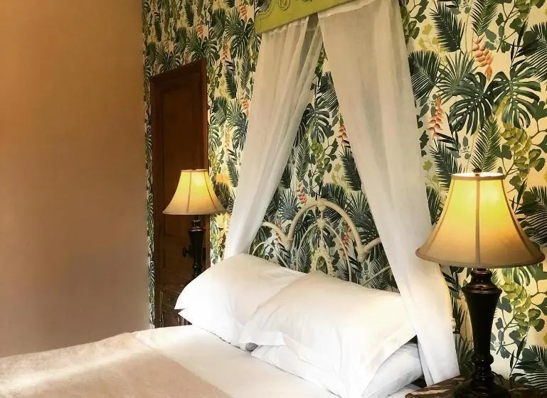 ガーデンビュースタンダードルーム, Chateau Gioux