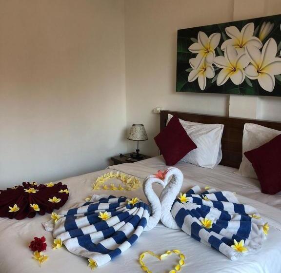 이코노미 룸, Juan Beach Bungalow