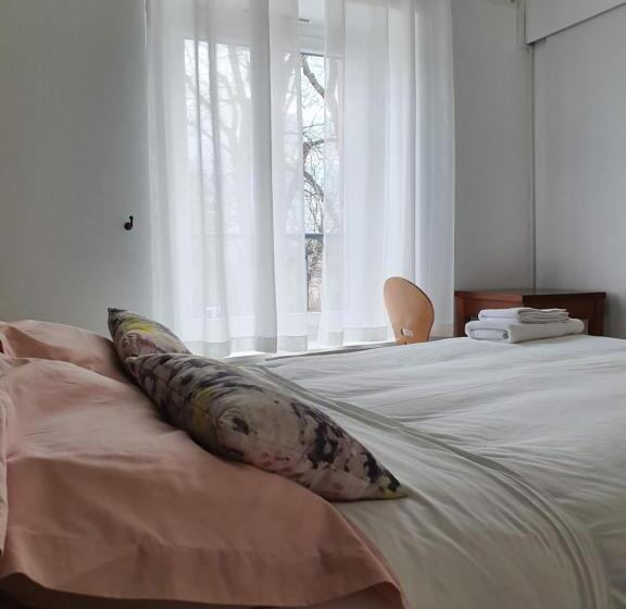 四人标准间, Gite Les Arches