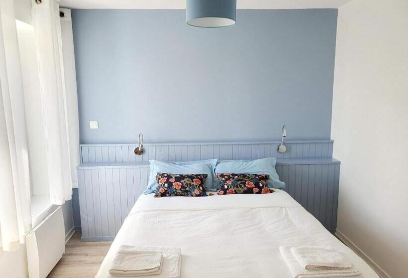 标准三人间, Gite Les Arches