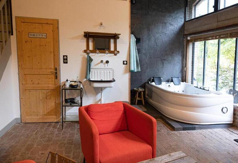 Люкс с гидромассажем, La Maison Au Fil Du Temps
