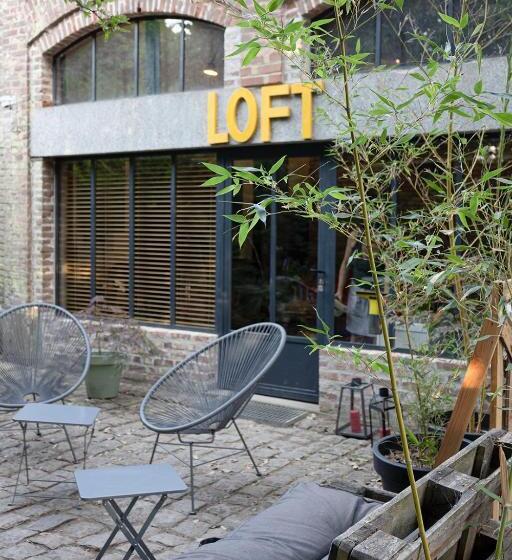 جناح مزود بجاكوزى, La Maison Au Fil Du Temps