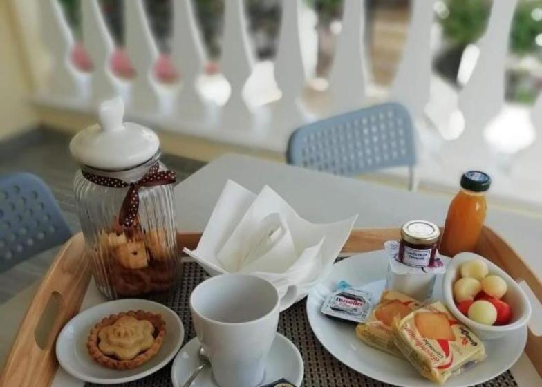 Семейный Номер, Dolcesosta B&b