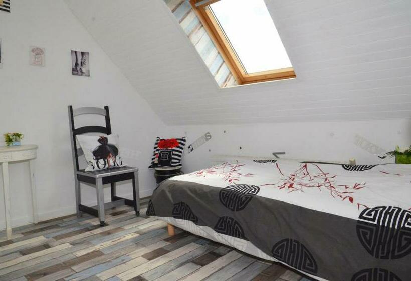 スタンダードシングルルーム, Chambre Chez Nous