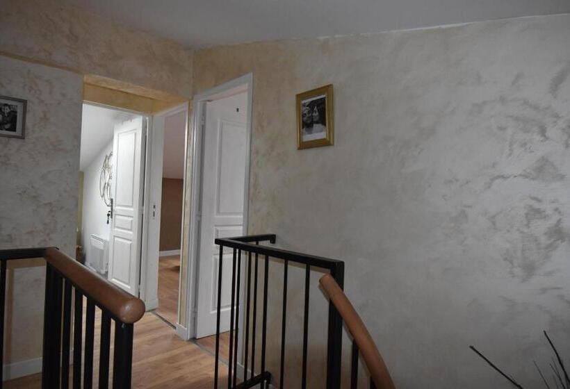 Дом 3 Спальни, Le Relais De La Chouette
