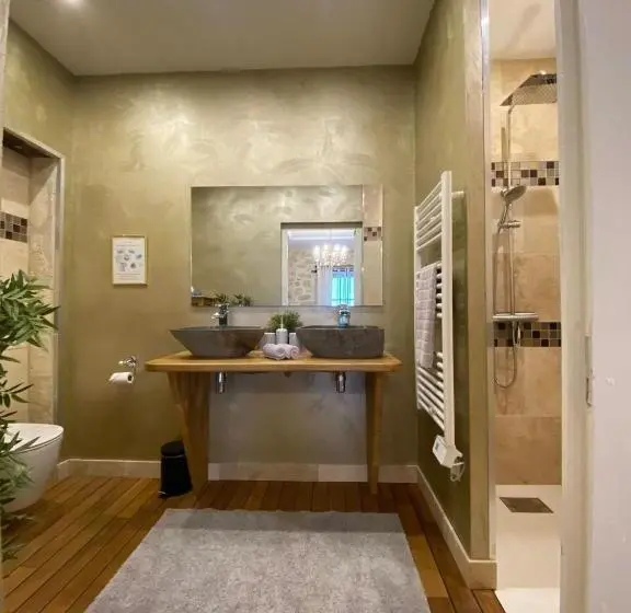キングサイズベッドのデラックスルーム, Le Relais De La Chouette