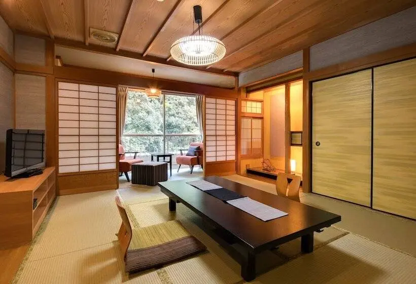 スタンダード４人部屋, Hananosato Onsen Sansuikan