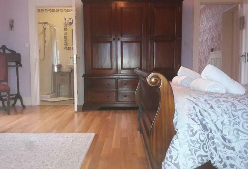 キングサイズベッドのスーペリアルーム, Bealkelly Country House