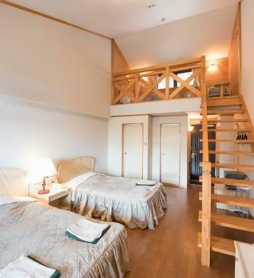 屋根裏部屋風スタンダードルーム, Bellreaf Otsuki