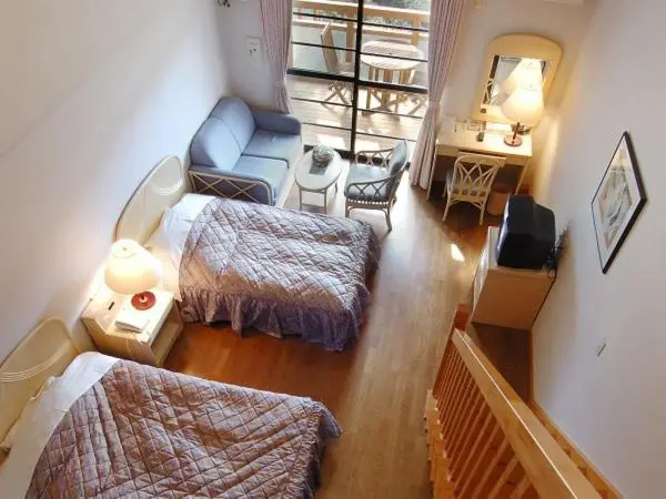 屋根裏部屋風スタンダードルーム, Bellreaf Otsuki