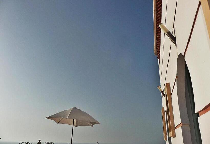 اتاق استاندارد با چشم‌انداز دریا, L'arganier Solitaire