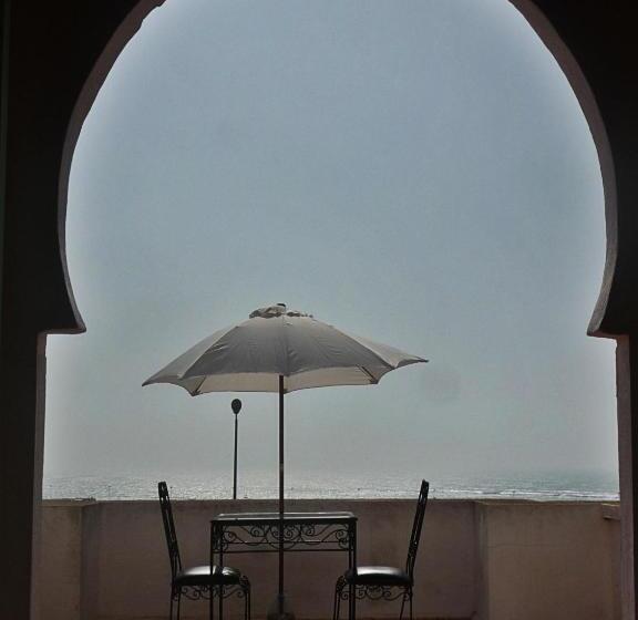 اتاق استاندارد با چشم‌انداز دریا, L'arganier Solitaire