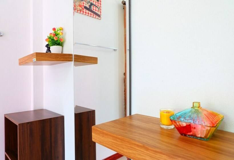 بنجلو قياسى, Baan Waraporn Resort