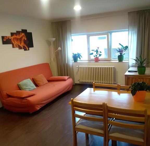 Апартаменты 1 Спальня, Zoopark Zelčín