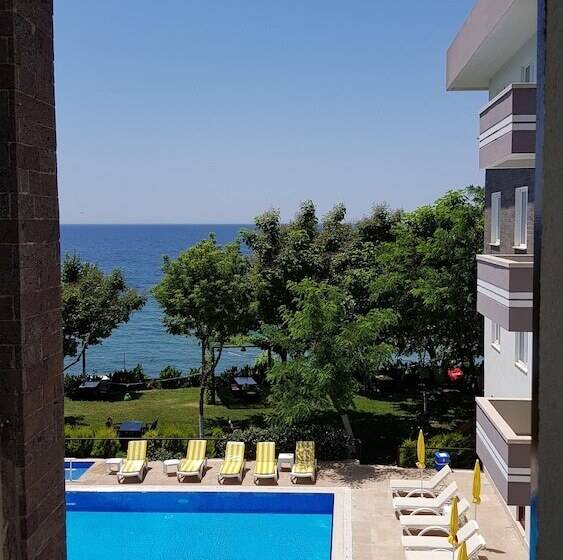 带海景的带双人床的标准间, Troas Beach