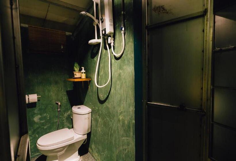 Номер Стандарт Совместная Ванная, Heahtitude