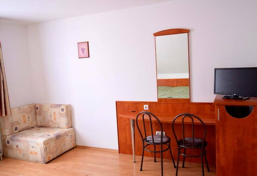 스탠다드 룸, Margareta Panzio