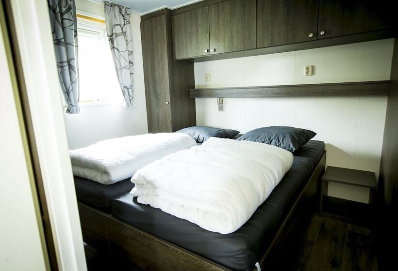 3 Bedroom Premium Apartment, Holiday Park Duinhoeve