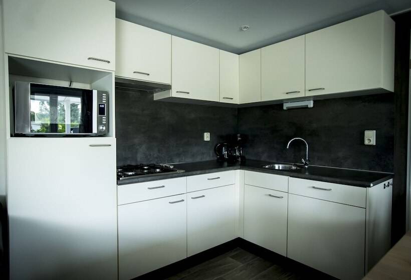 Апартаменты Premium 3 Спальни, Holiday Park Duinhoeve