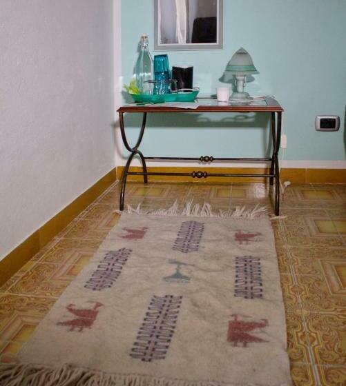 带共用浴室的标准房间, La Collina Dei Ciliegi