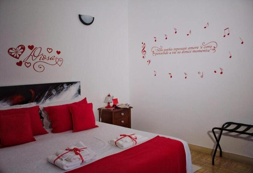 带共用浴室的标准房间, La Collina Dei Ciliegi