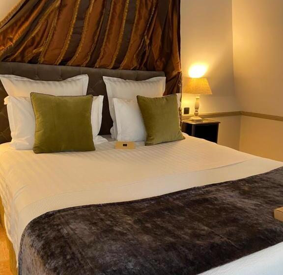 スタンダードルーム, Le Manoir De Maucartier