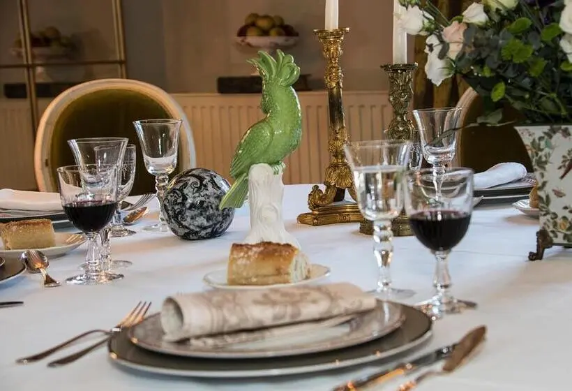 デラックスルーム, Le Manoir De Maucartier
