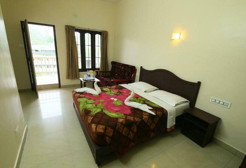 디럭스 룸, Jays Inn