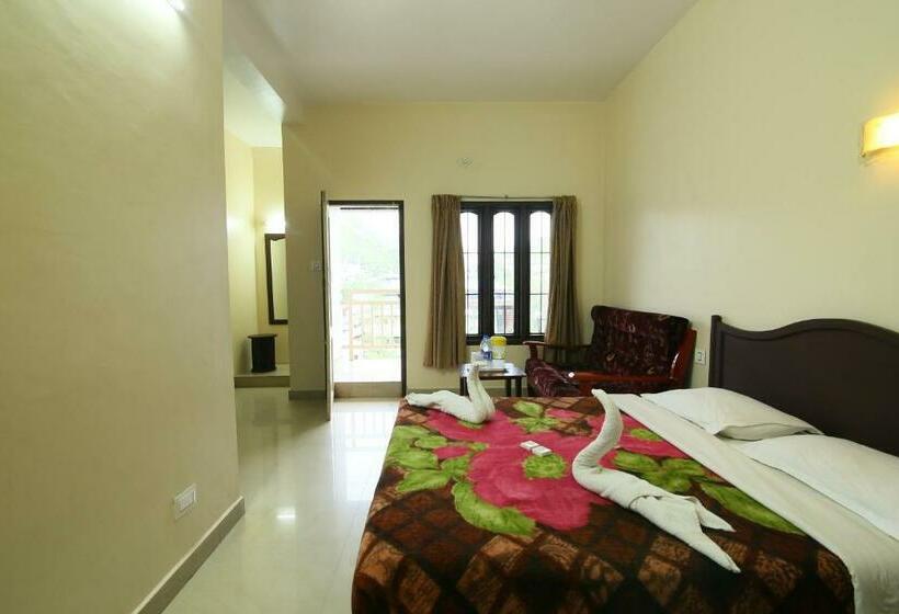 디럭스 룸, Jays Inn