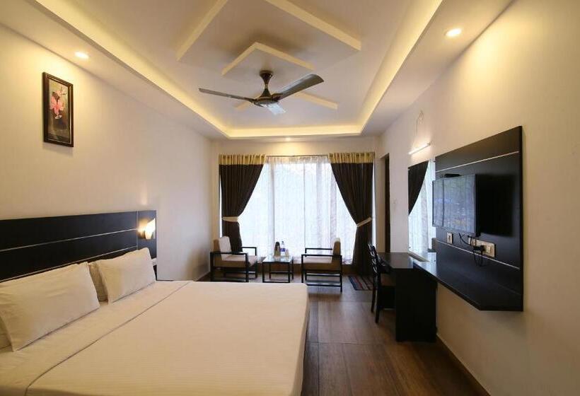 스탠다드 룸 킹사이즈 침대, Jays Inn