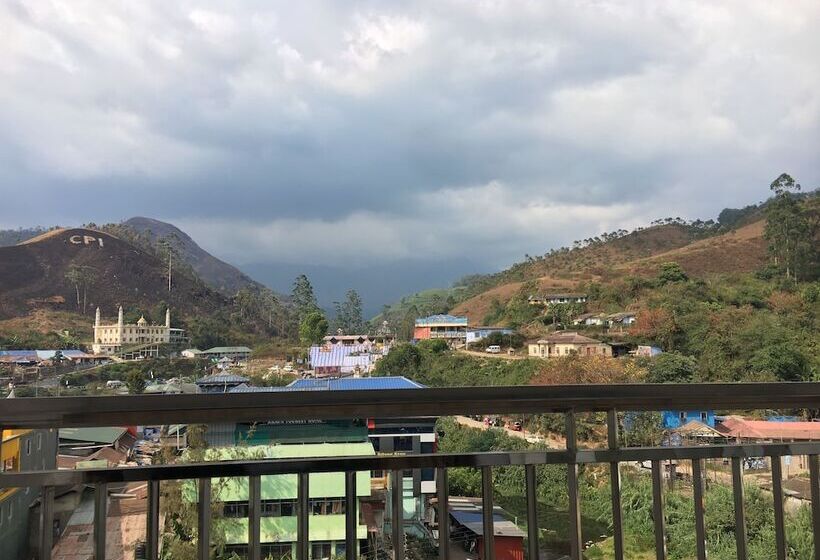 디럭스 룸, Jays Inn