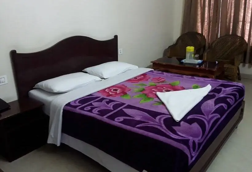 اتاق استاندارد, Jays Inn
