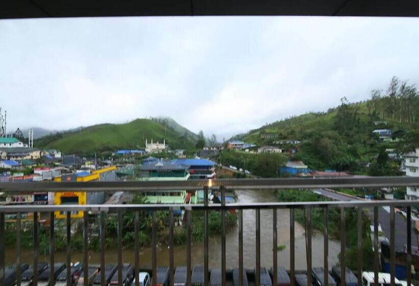 스탠다드 룸 킹사이즈 침대, Jays Inn