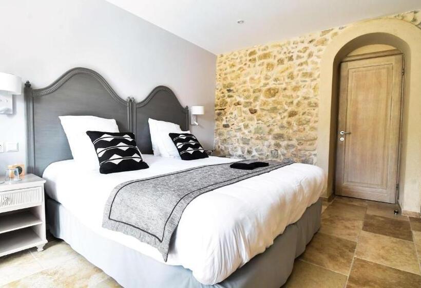 Номер Deluxe, Domaine Ribiera, Hotel 5 Etoiles, Spa & Golf Forcalquier