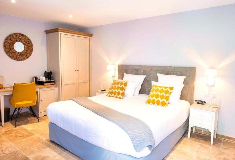 Номер Deluxe, Domaine Ribiera, Hotel 5 Etoiles, Spa & Golf   Forcalquier