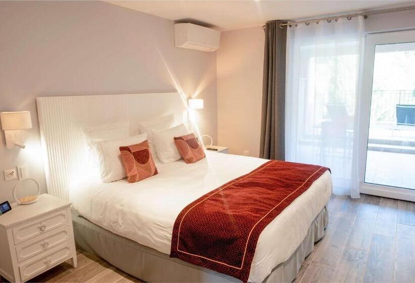 Стандартный Номер Кровать Кинг, Domaine Ribiera, Hotel 5 Etoiles, Spa & Golf   Forcalquier