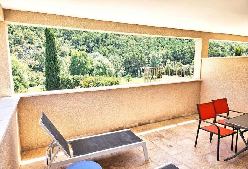 Полулюкс с Балконом, Domaine Ribiera, Hotel 5 Etoiles, Spa & Golf Forcalquier