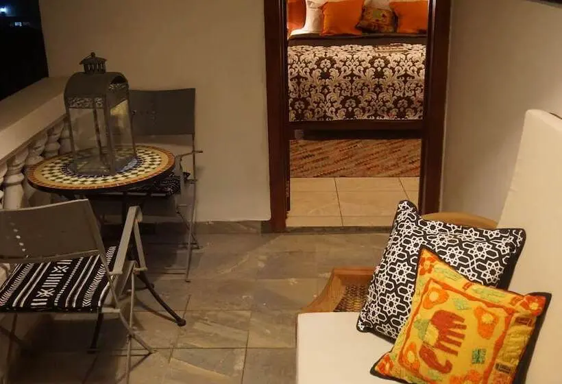 エクゼクティブスイート, Accra Royal Castle Apartments & Suites