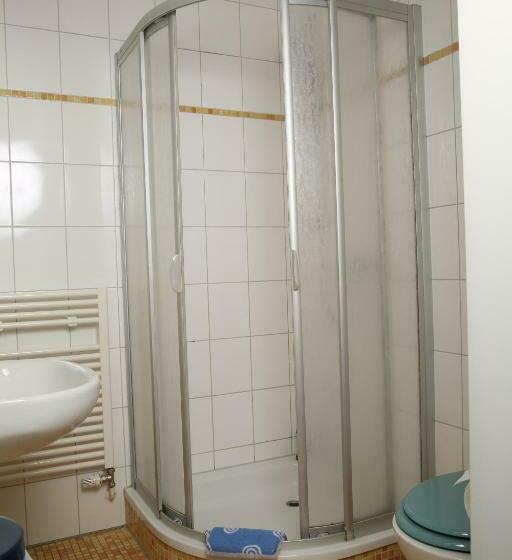 标准单人间, Kuhfelder Hof