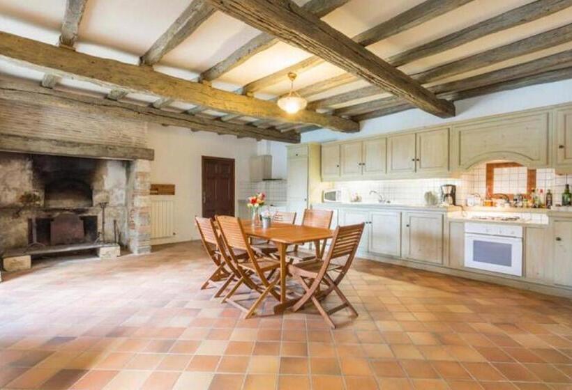 Апартаменты 1 Спальня Вид на Бассейн, Chateau De Mazelieres