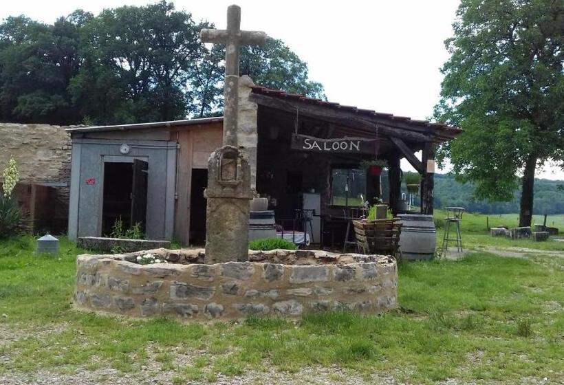 スタンダードスタジオ, Domaine De Fontenelay