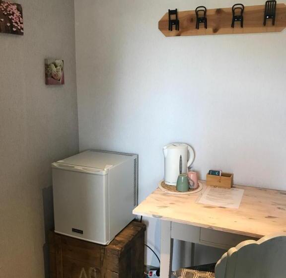 패밀리 룸, Monts Et Reves