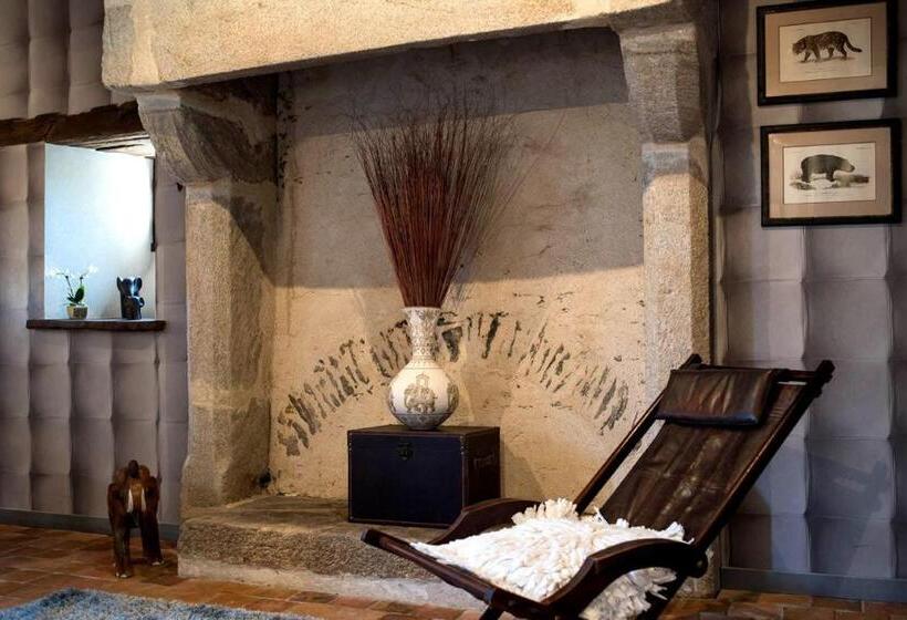 디럭스 룸, Manoir De La Sénéchaussée De Lantiern