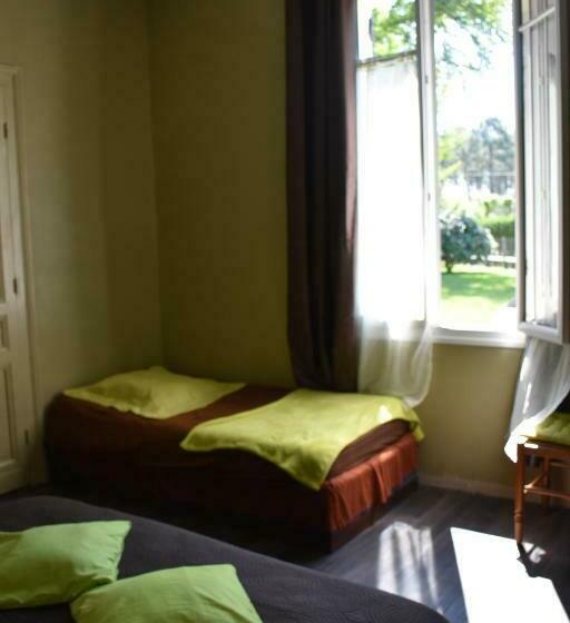 キングサイズベッドのスタンダードルーム, Chambres D´hotes Villa Capsylvaine